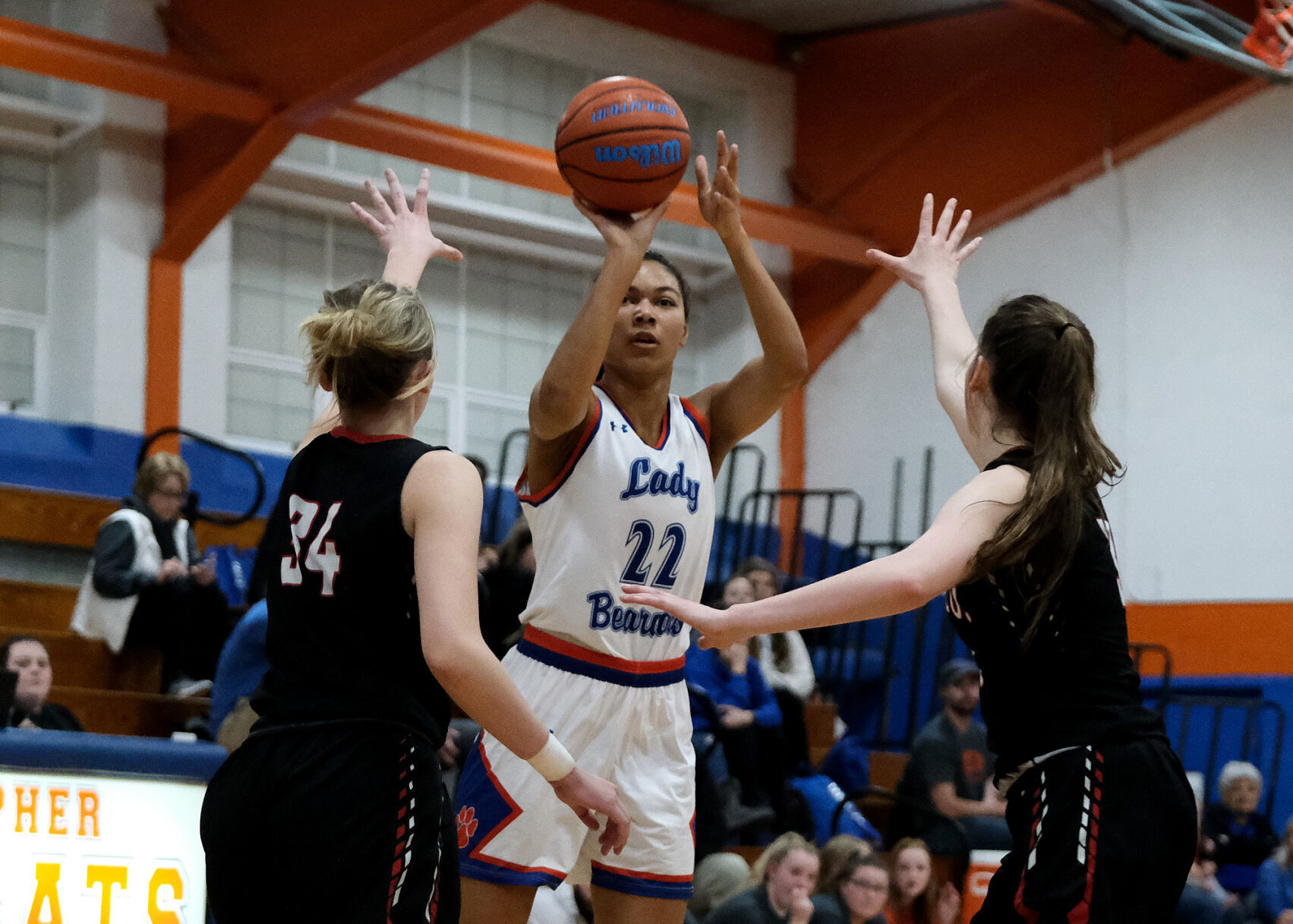 021522-spt-ihsa-chr-04.jpg